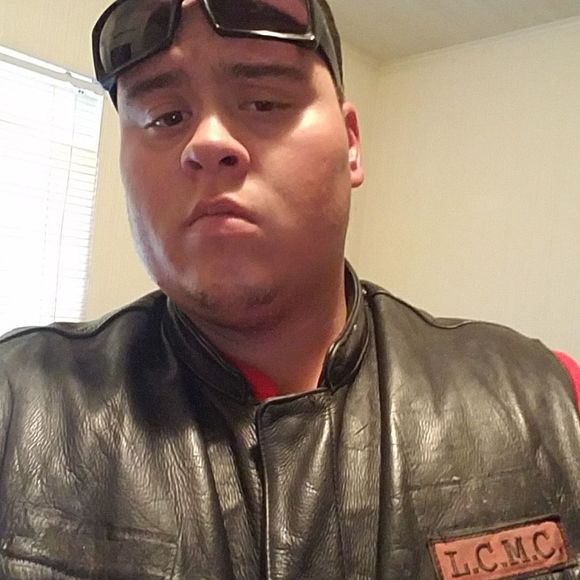 Meet your Posher, Chris - Picture 1 of 1